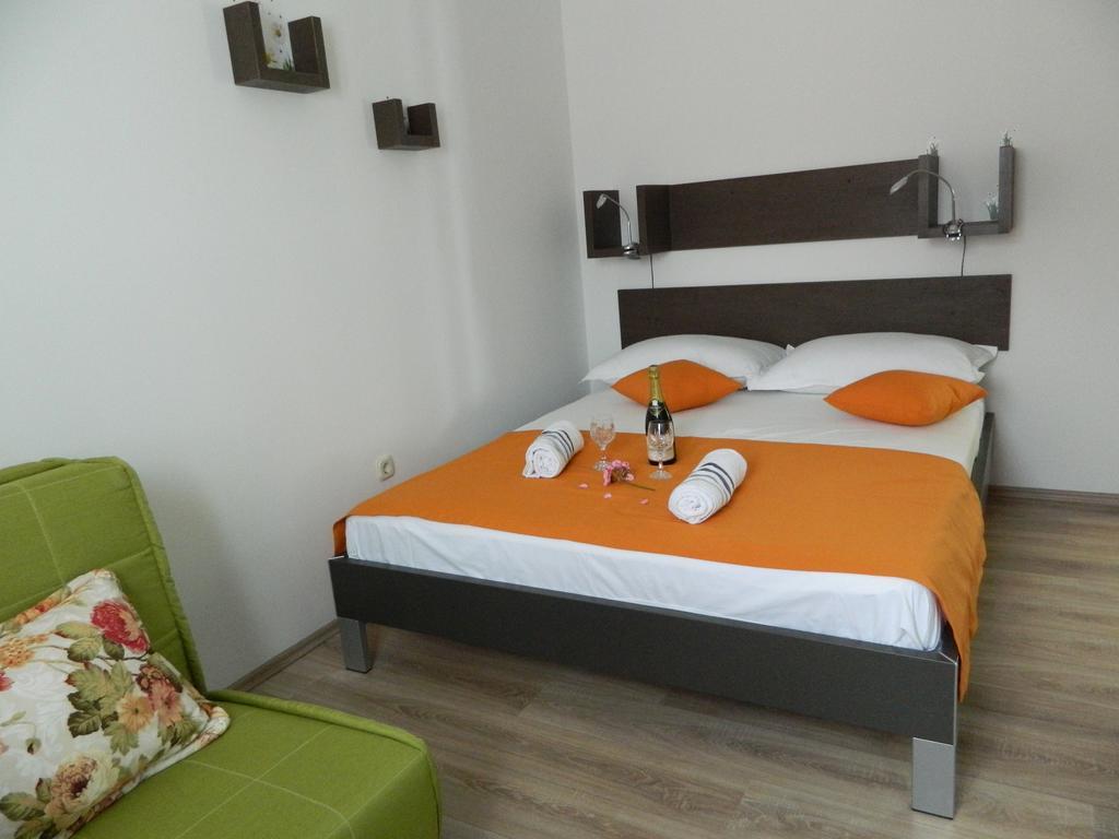Apartmani Marinovic Podgora Dış mekan fotoğraf