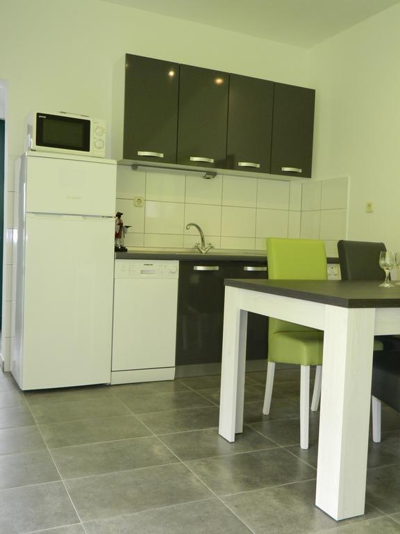 Apartmani Marinovic Podgora Dış mekan fotoğraf